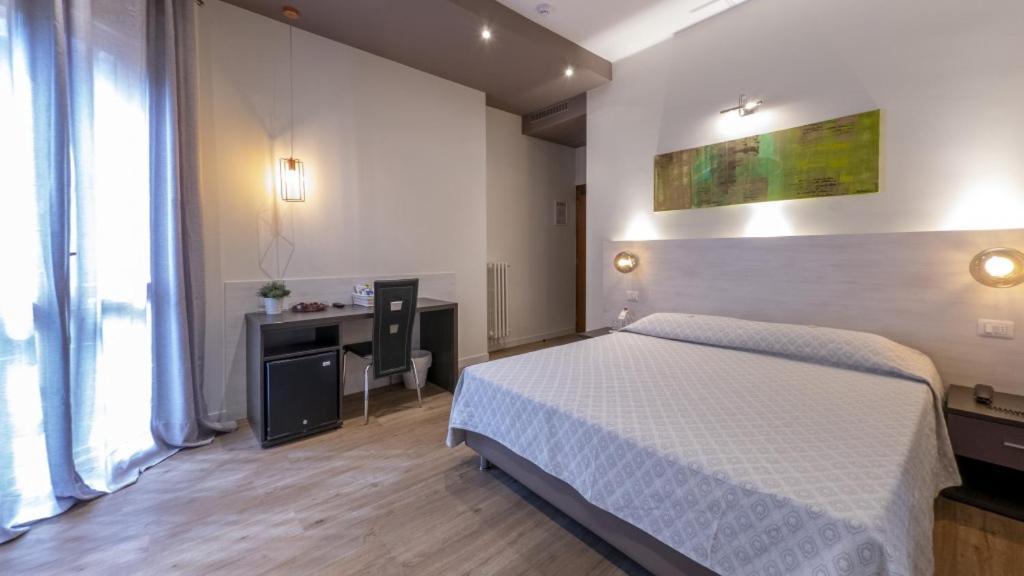 Confidence Hotel San Silvestro San Prospero Exterior photo
