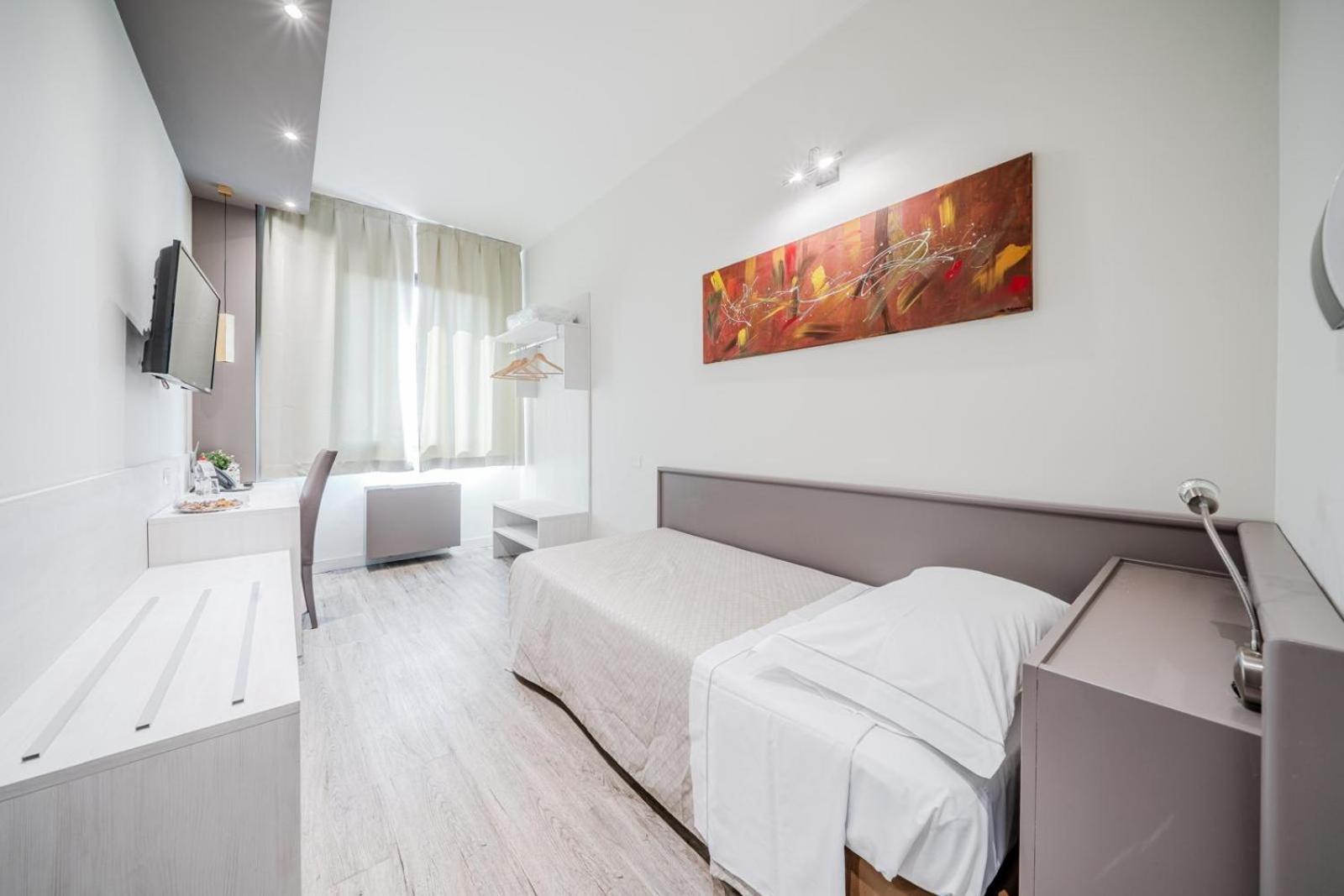 Confidence Hotel San Silvestro San Prospero Exterior photo